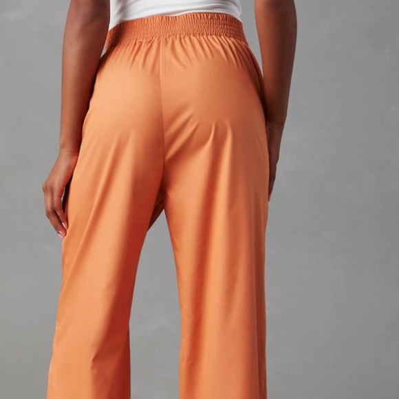 Wide leg pants NWT - Picture 3 of 4